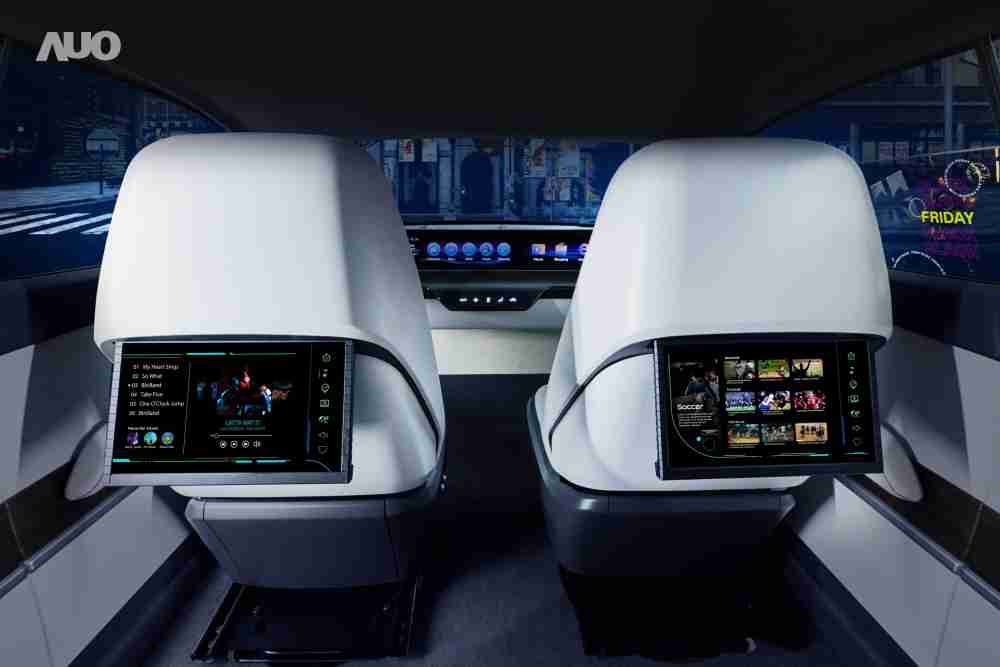 牛牛游戏新一代Smart Cockpit 2024，，，，以Micro LED先进显示技术优势，，，，创建〝可卷式后座娱乐显示器〞，，，仅在互动时才显示出所需画面及信息，，，，扩充更丰富的娱乐和交互信息服务，，，，获国际奖项荣耀